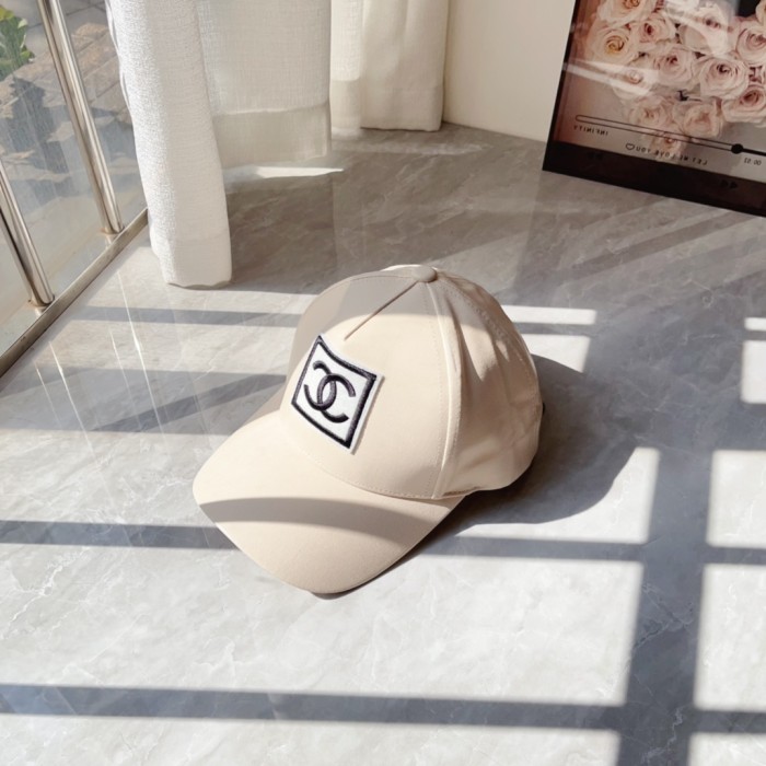 Streetwear Hat Chanel 329375