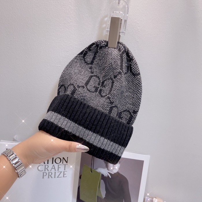Streetwear Hat Gucci 329383