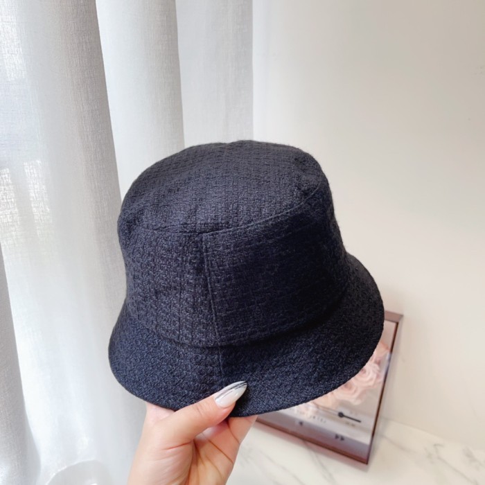 Streetwear Hat Chanel 329365
