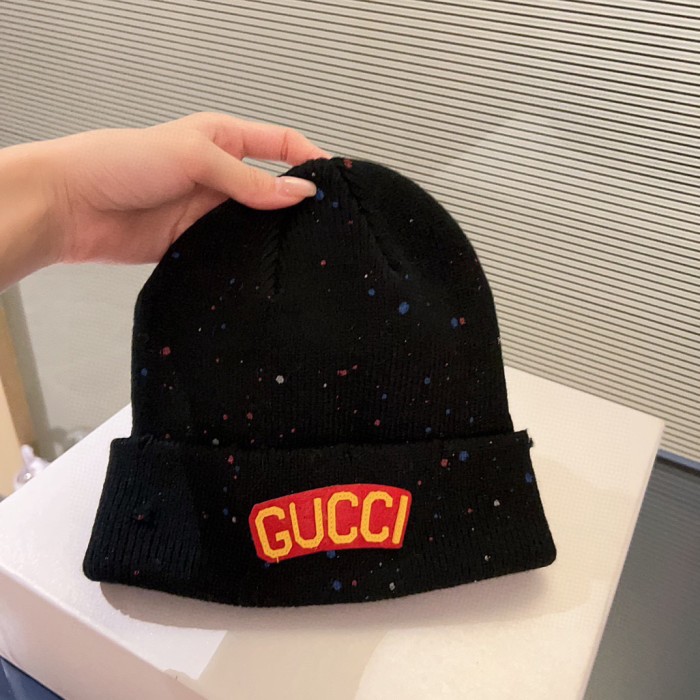 Streetwear Hat Gucci 329368