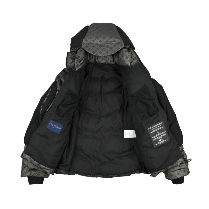 Clothes Louis Vuitton 1065