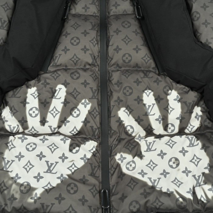 Clothes Louis Vuitton 1065