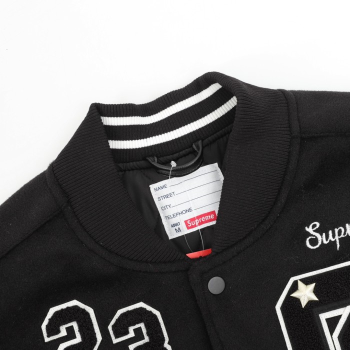 Clothes Supreme 20