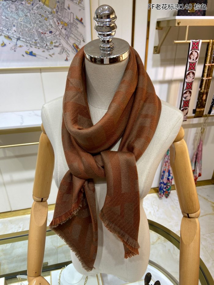 Streetwear Scarf Fendi 329300 size:140*140cm