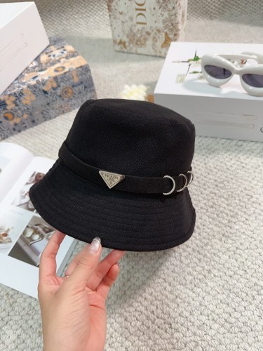 Streetwear Hat Prada 329302