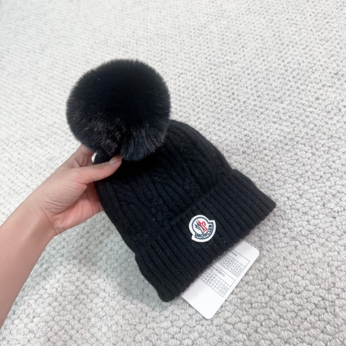 Streetwear Hat Moncler 329303