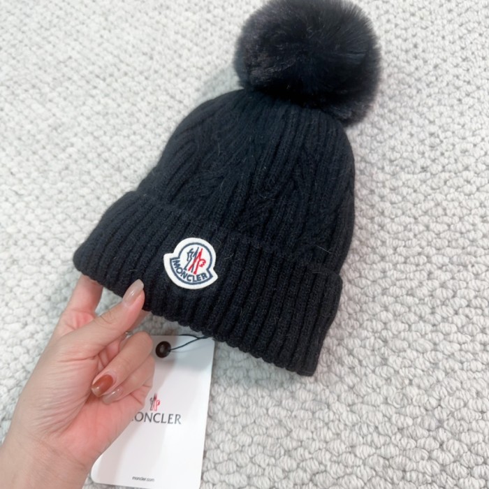 Streetwear Hat Moncler 329303