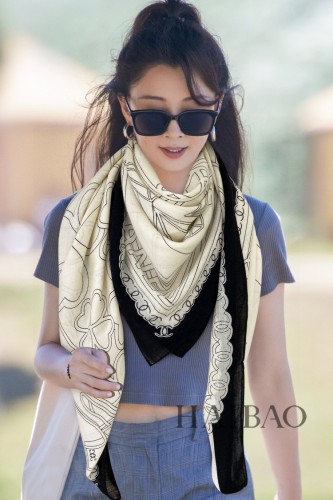 Streetwear Scarf CHANEL 329286 size:140*140cm
