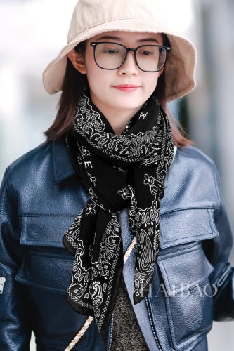 Streetwear Scarf CHANEL 329267 SIZE:60*200cm