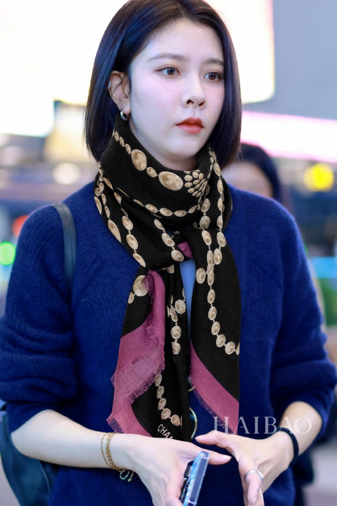 Streetwear Scarf CHANEL 329268 SIZE:140*140cm