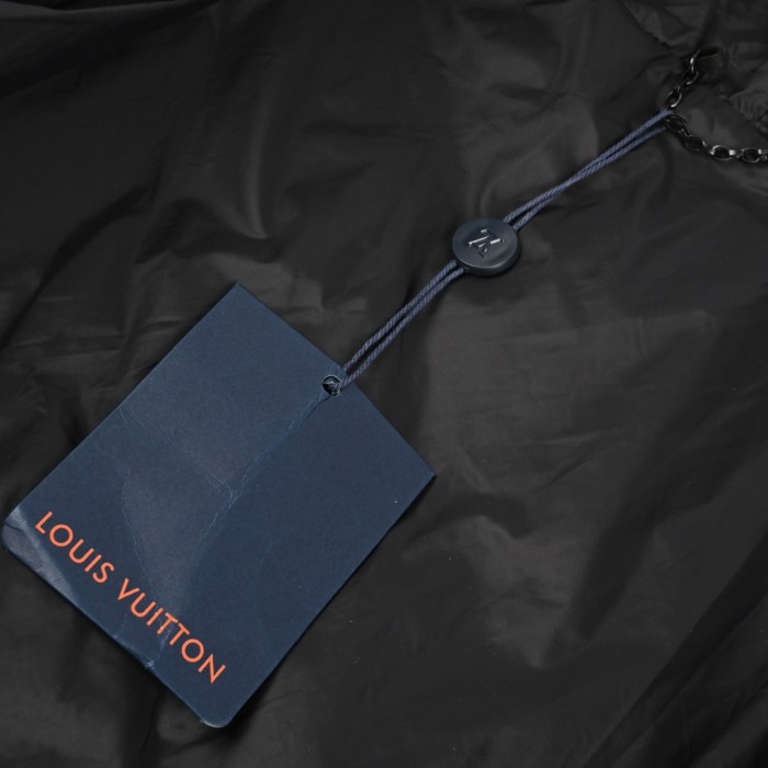 Clothes Louis Vuitton 1076