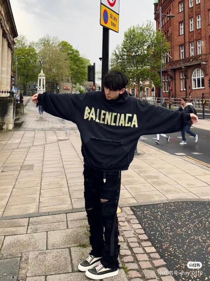 Clothes Balenciaga 792