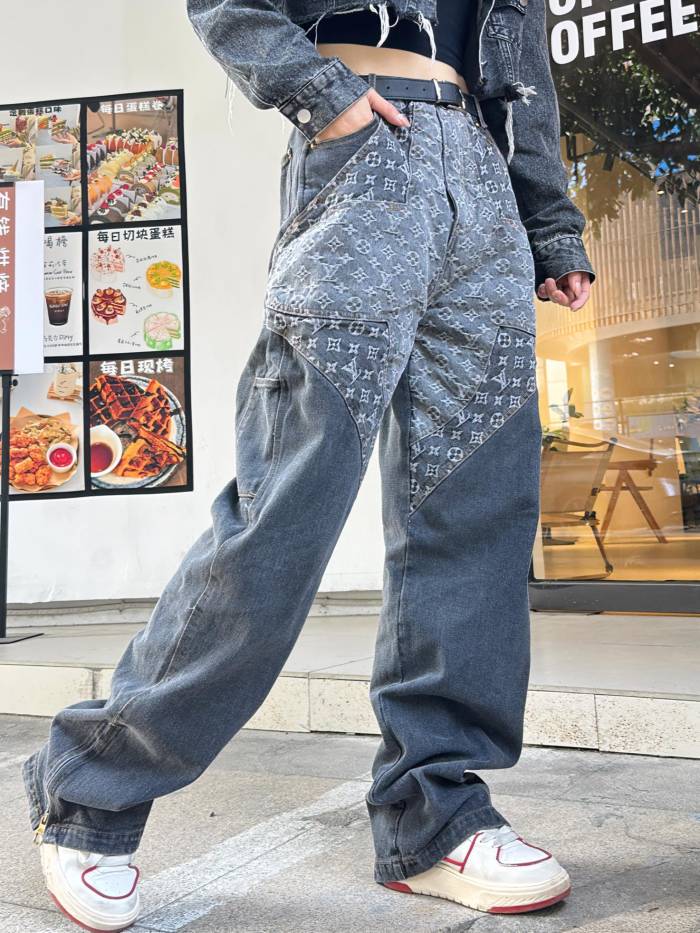 Clothes Louis Vuitton 1073