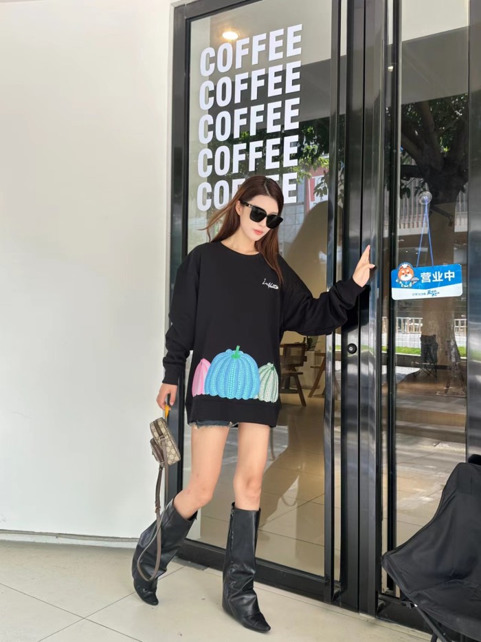 Clothes Louis Vuitton 1074