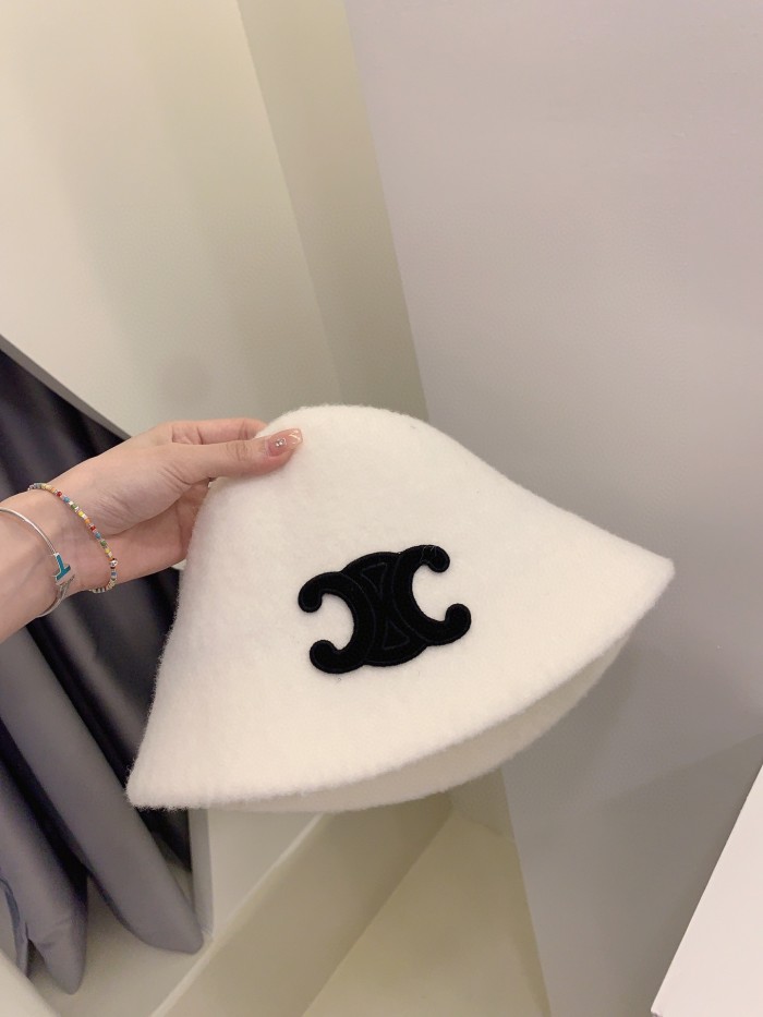 Streetwear Hat Celine 329156