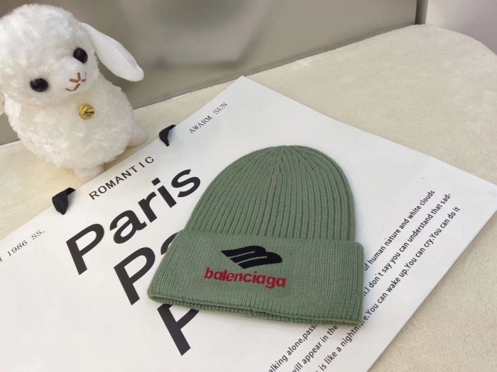 Streetwear Hat balenciaga 329161