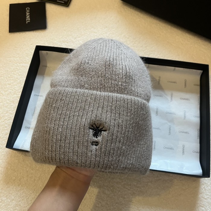 Streetwear Hat DIOR 329189