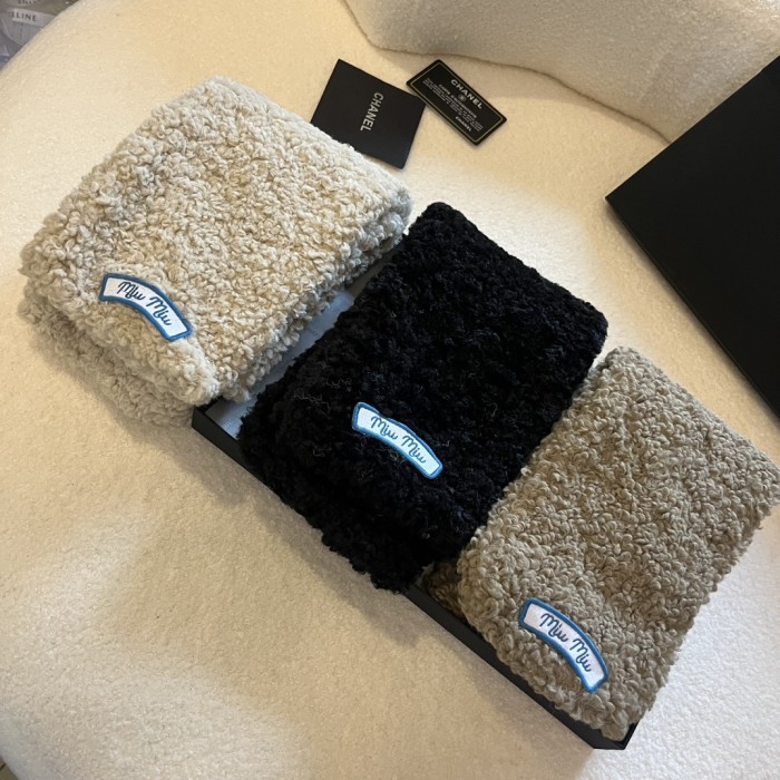 Streetwear Scarf miumiu 329194