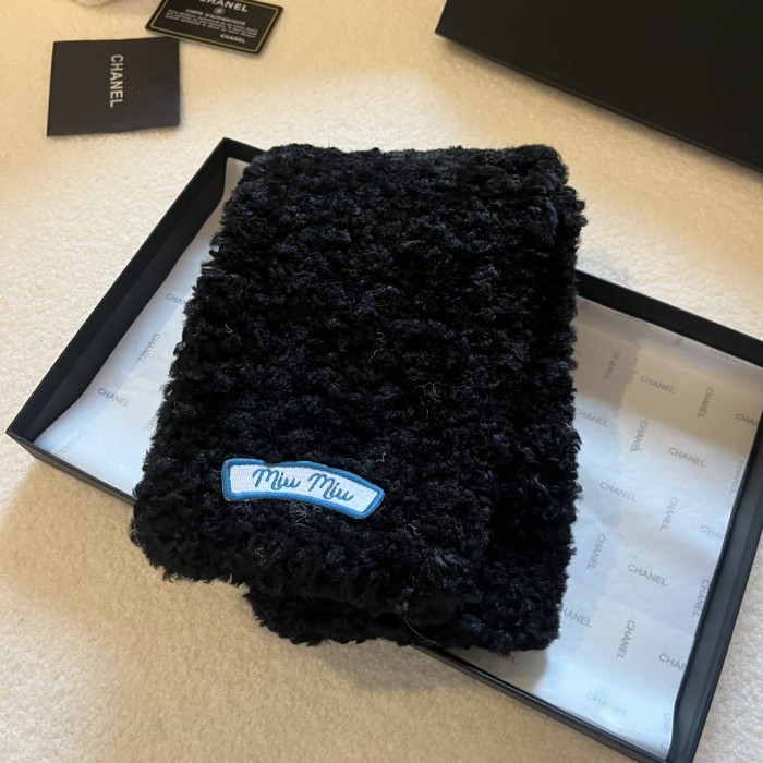 Streetwear Scarf miumiu 329195