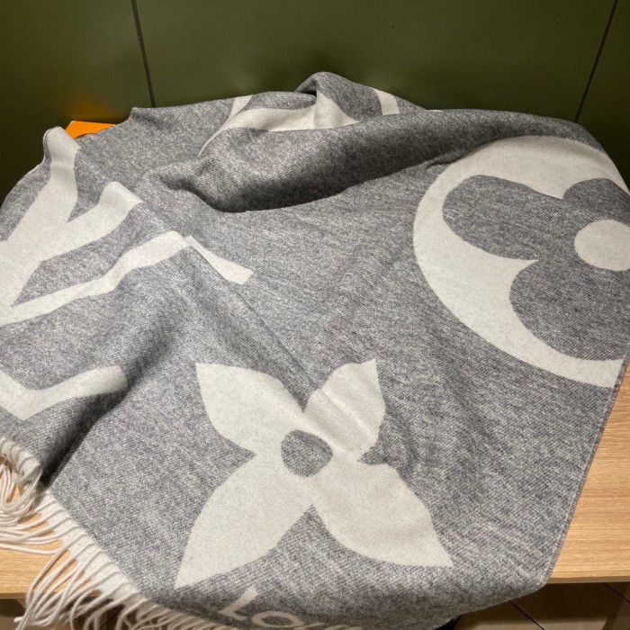 Streetwear Hat LV 329126