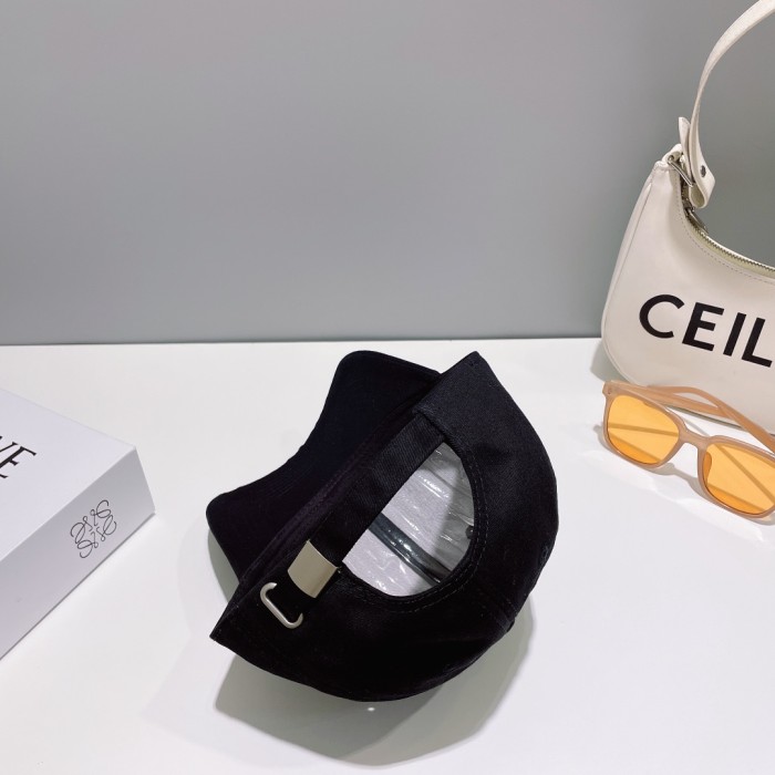 Streetwear Hat Chanel 329031