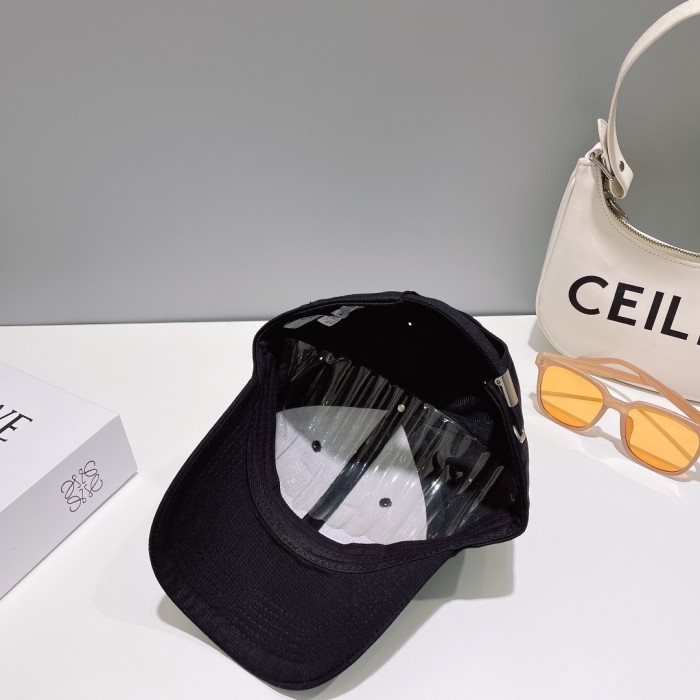 Streetwear Hat Chanel 329031