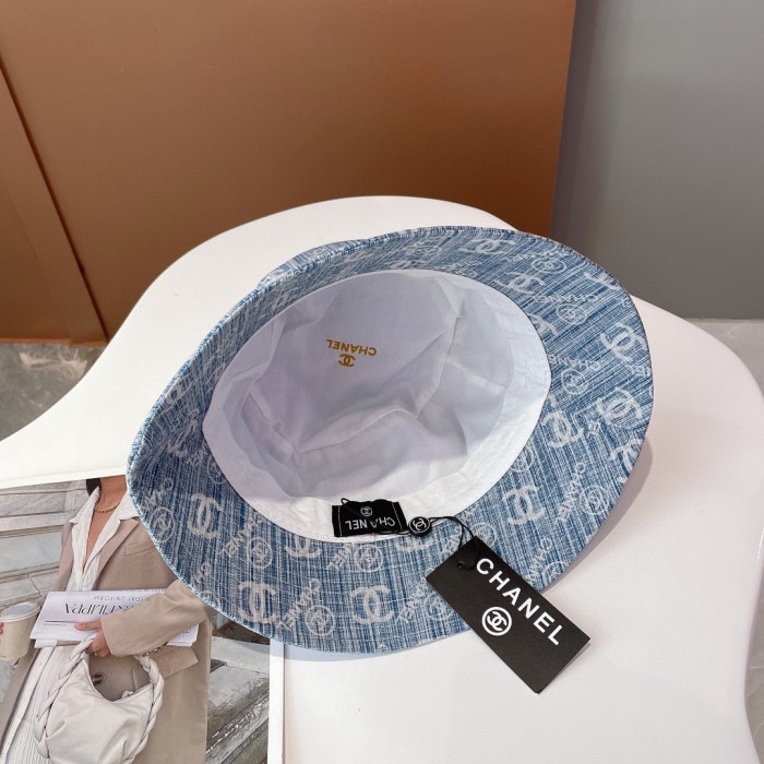 Streetwear Hat Chanel 329037