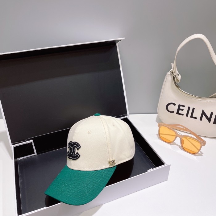 Streetwear Hat Chanel 329027