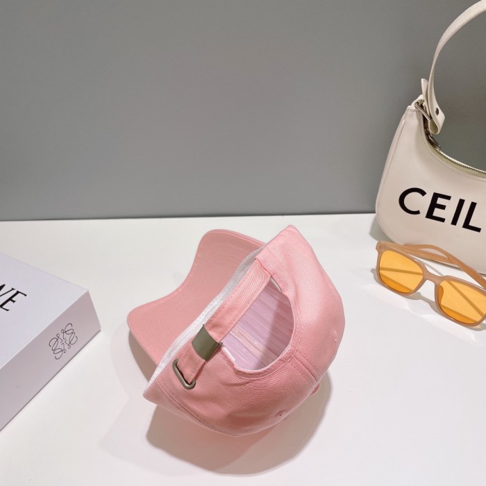 Streetwear Hat Chanel 329030