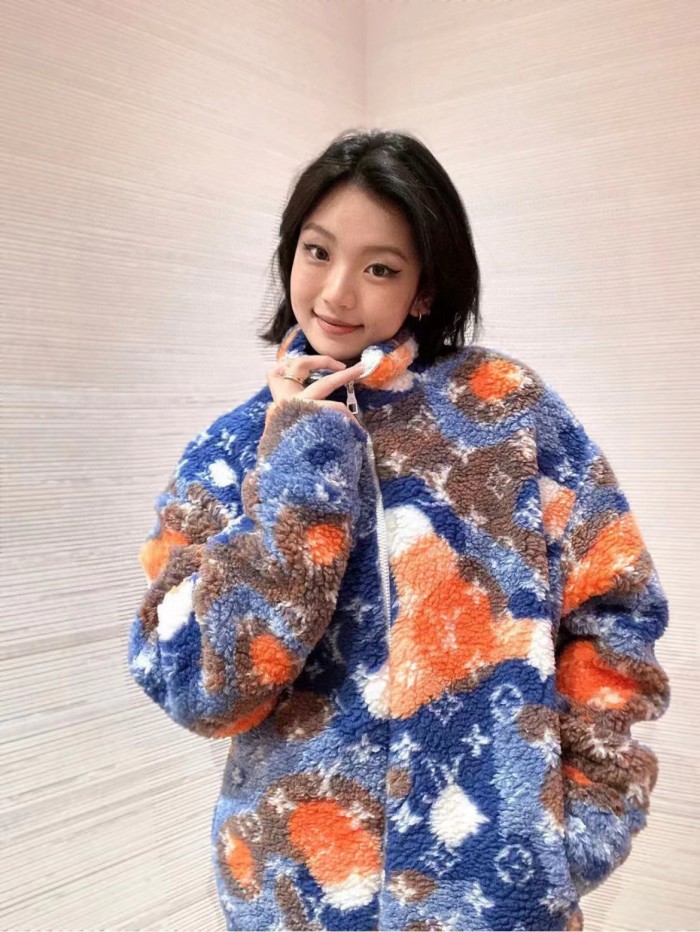 Clothes Louis Vuitton 1078