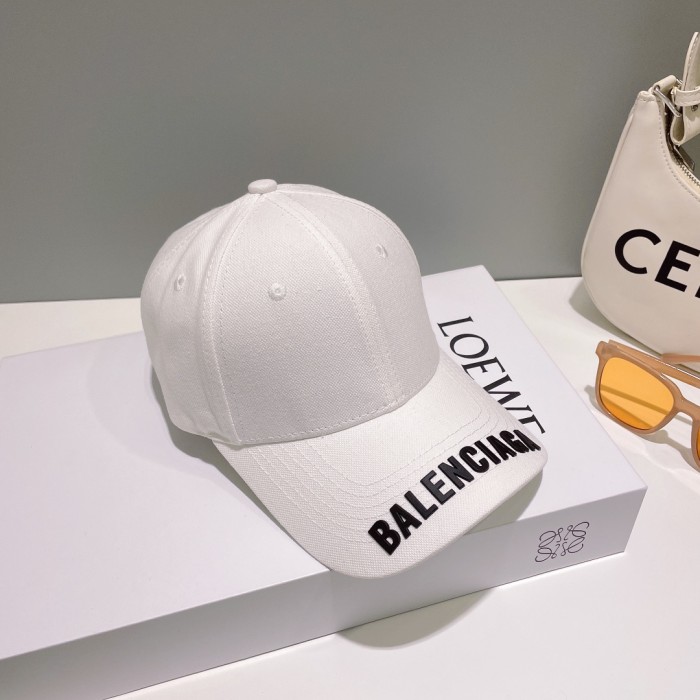 Streetwear Hat balenciaga 329035