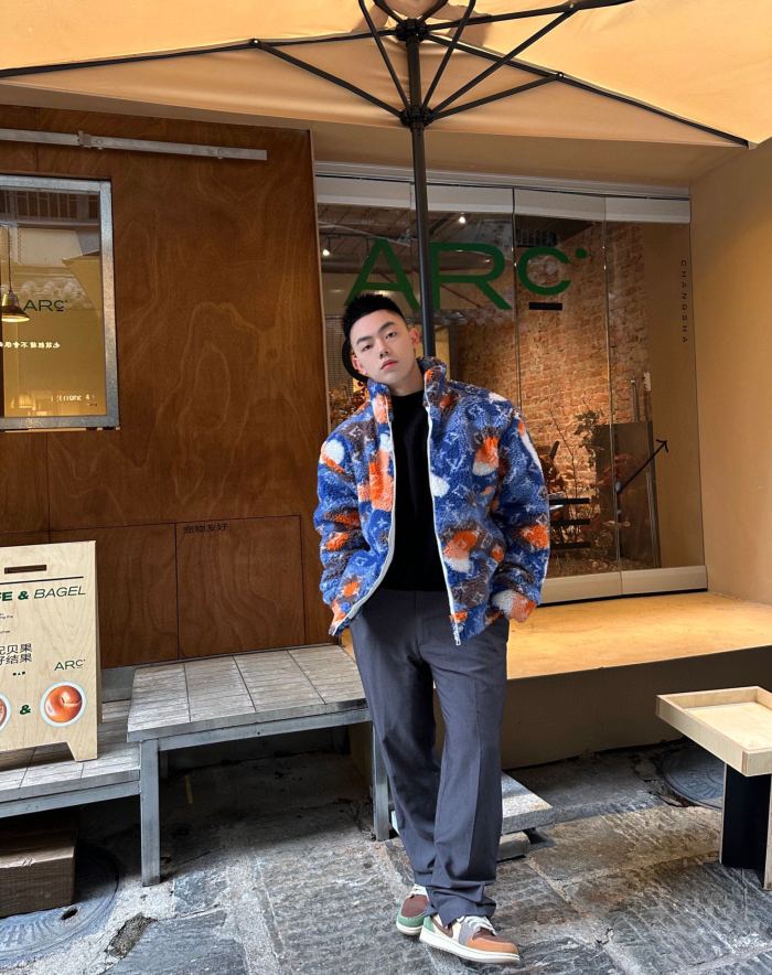 Clothes Louis Vuitton 1078