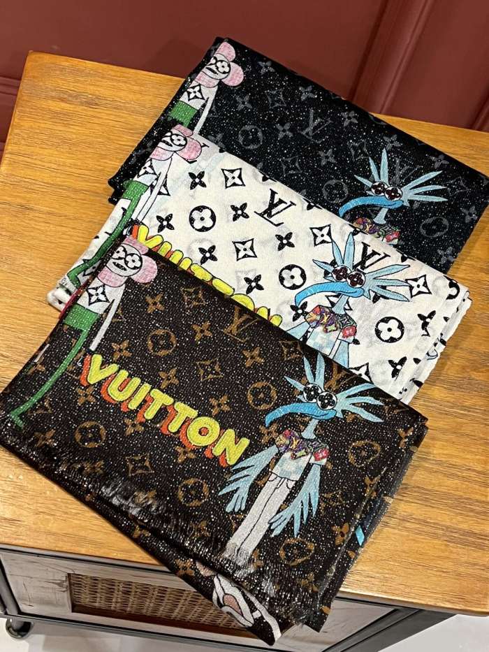 Streetwear Scarf LV 328993 SIZE:110*200cm