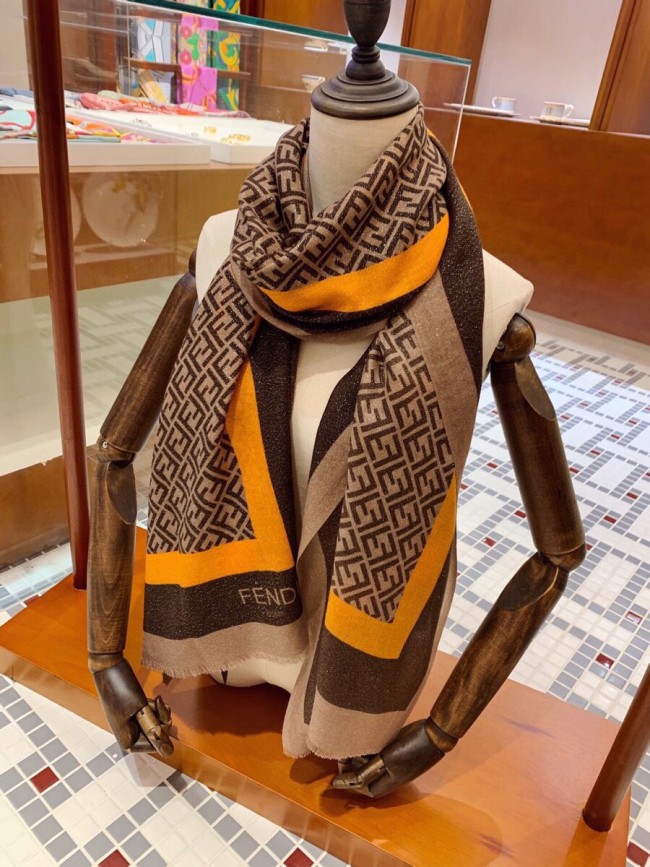 Streetwear Scarf FENDI 329000 SIZE:100*200cm