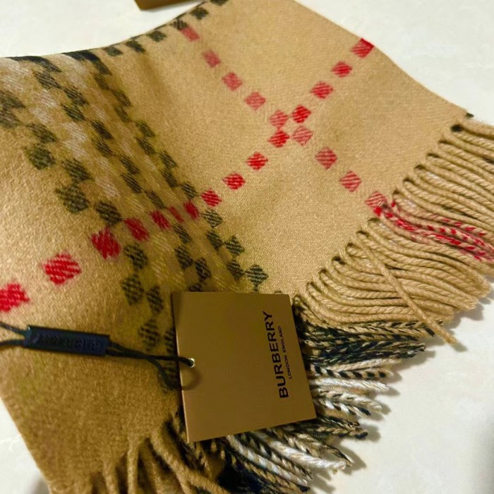 Streetwear Scarf Burberry 328975 size:180*35cm