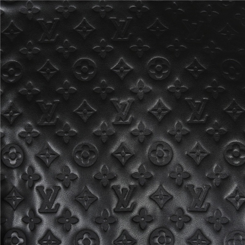 Clothes Louis Vuitton 1084