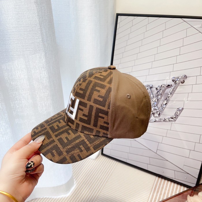 Streetwear Hat Fendi 328925