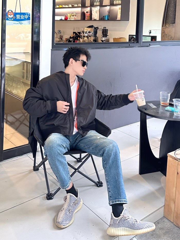 Clothes Louis Vuitton 1082