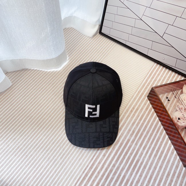 Streetwear Hat Fendi 328926