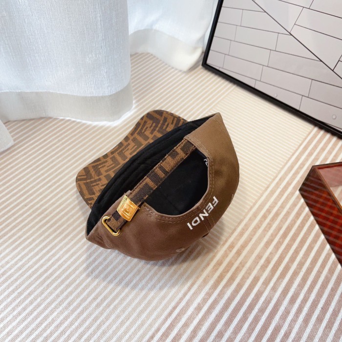 Streetwear Hat Fendi 328925