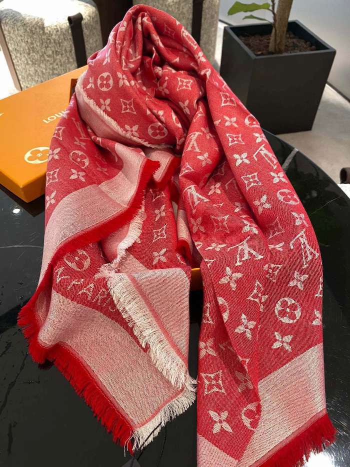 Streetwear Scarf LV 328944 SIZE:140*140cm