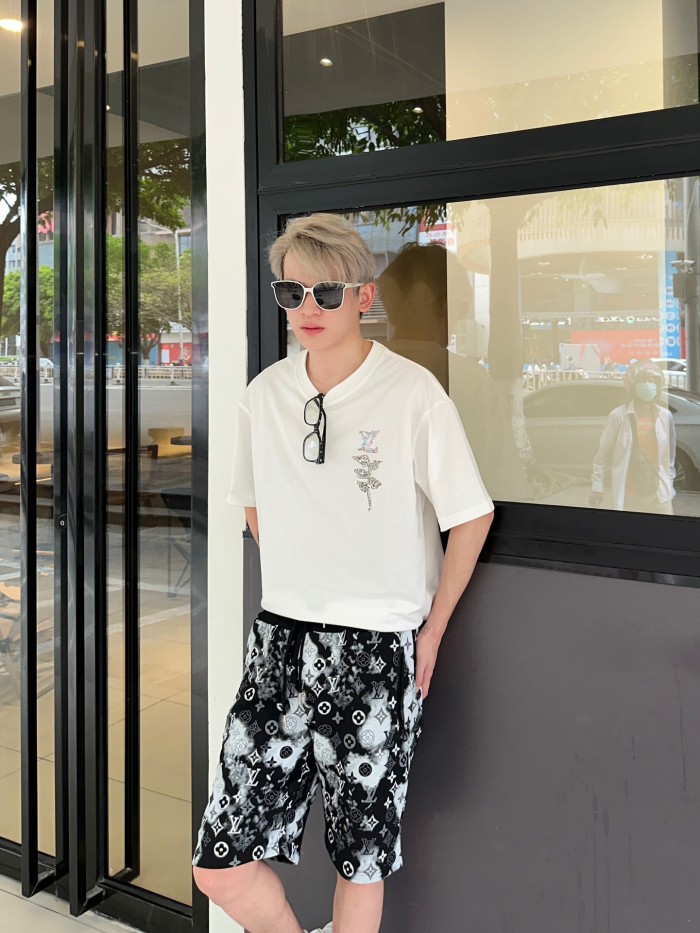 Clothes Louis Vuitton 1088