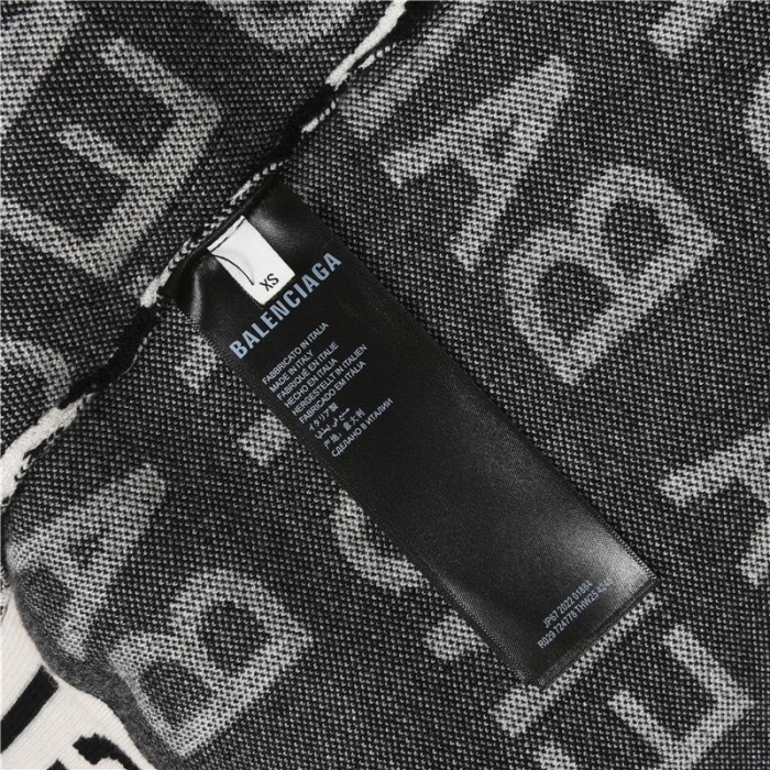 Clothes Balenciaga 802