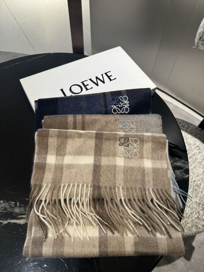 Streetwear Scarf Loewe 328962 SIZE:40*180cm