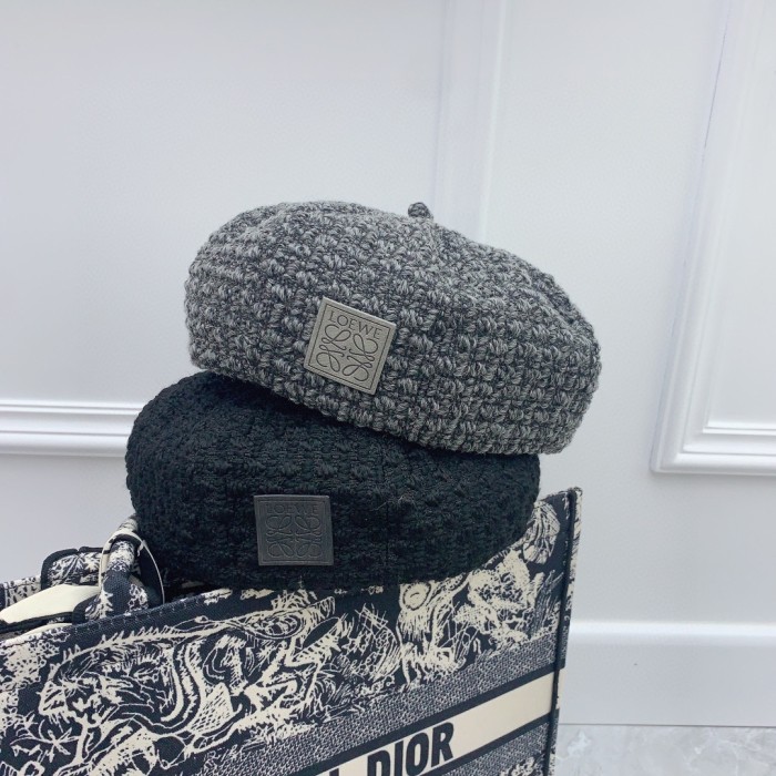 Streetwear Hat LOEWE 328883