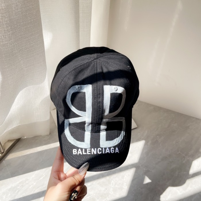 Streetwear Hat balenciaga 328914