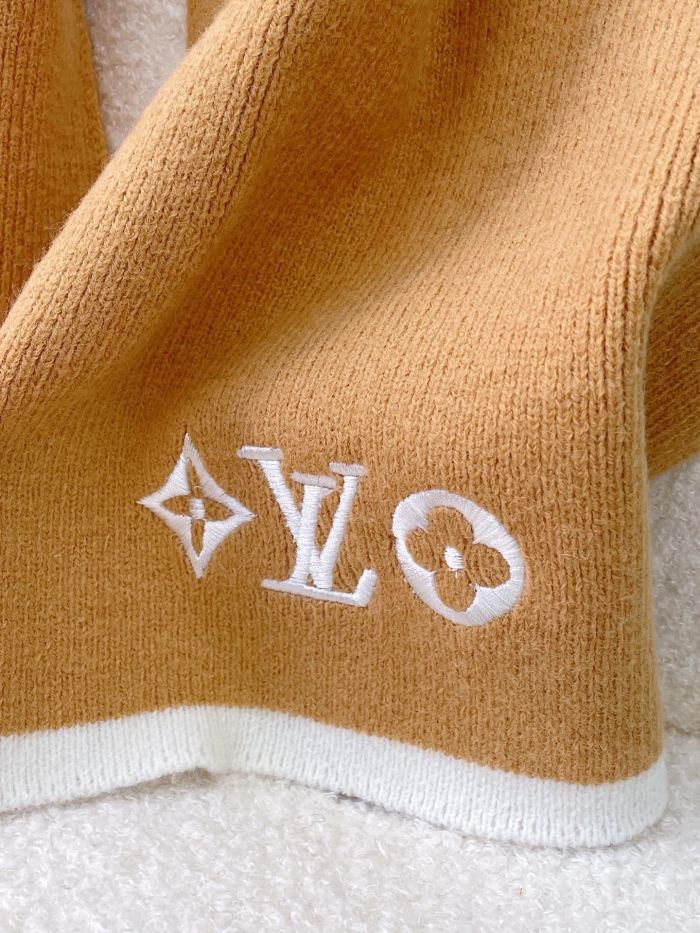 Streetwear Scarf LV 328864 SIZE:35*200cm