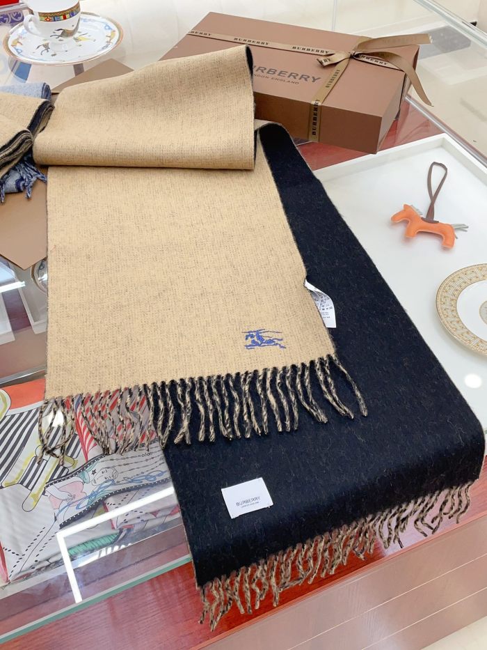 Streetwear Scarf Burberry 328827 size:180*35cm