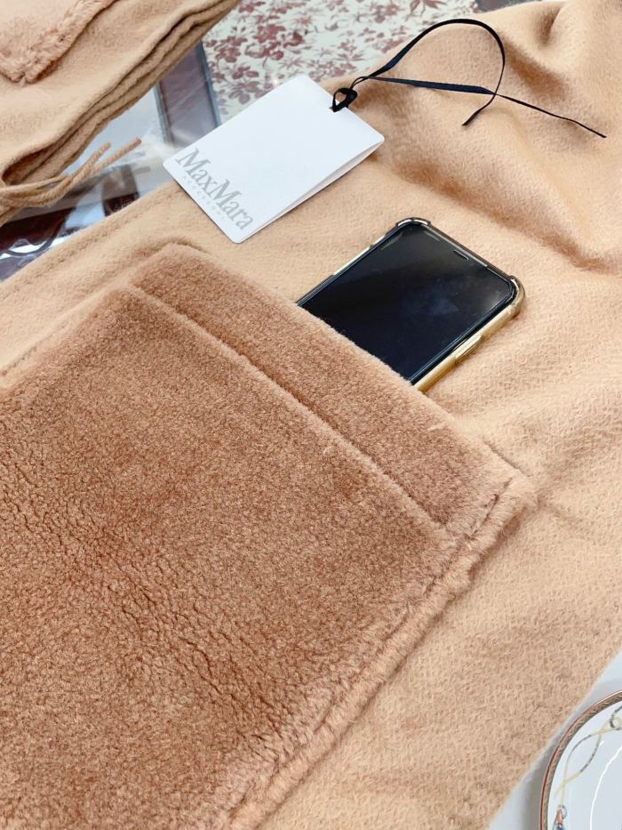 Streetwear Scarf MAXMARA 328836 size:35cm*210cm