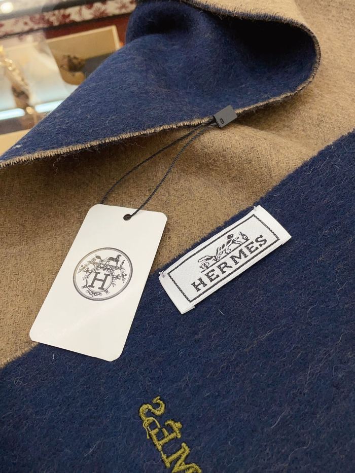 Streetwear Scarf GUCCI 328852 SIZE:30*180cm